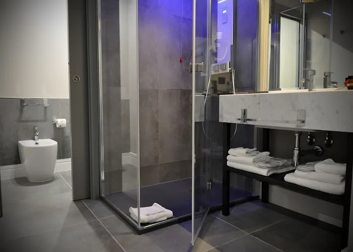 Place 24 Suites & Wellness Roma